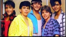 ÍCONOS LATINOS _ RICKY MARTÍN _ EL LATINO QUE ENCENDIÓ AL MUNDO