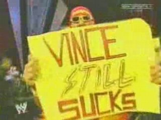 Hollywood WM XIX Entrance: 'Vince Still Sucks!'