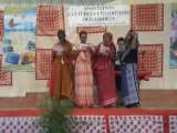 étudiantes comoriennes en habits traditionnelles