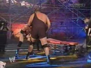 Stretcher Match - Brock Lesnar vs Big Show