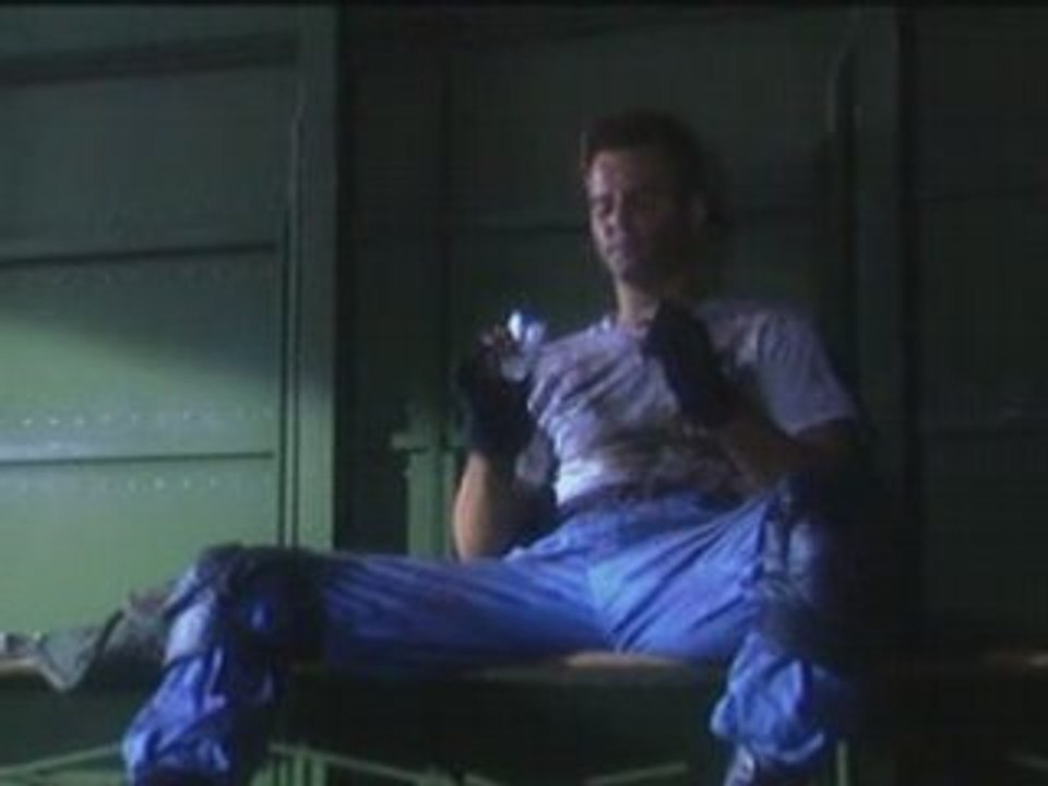 Chris BIO HAZARD Ending 1
