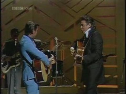 Johnny Cash & George Jones - White Lightning (clip)