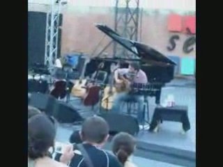 En travers les Néons -  Saez  - théatre de la mer  - Sète