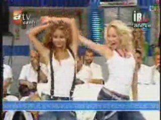Hepsi Hep Bana (İbo Show Canlı)