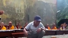 В Непале объявлен общенациональный день траура, число жертв наводнения превысило 1300