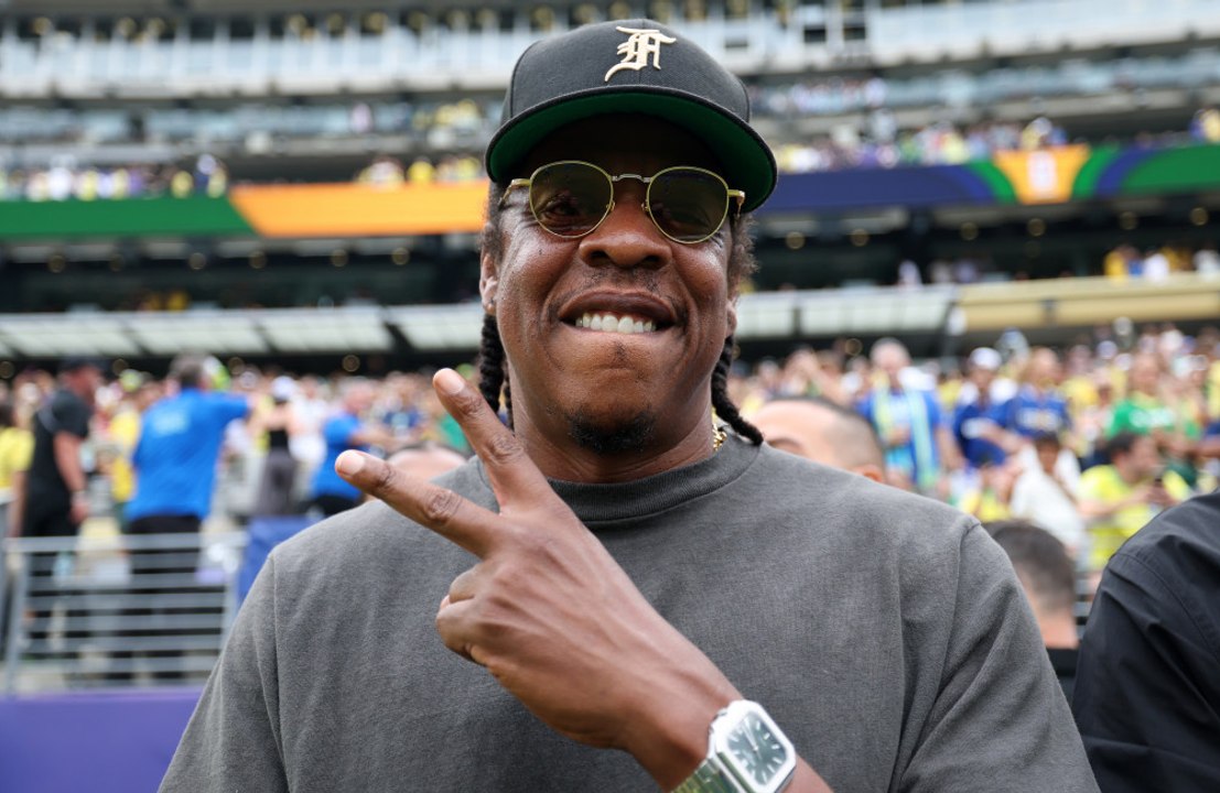 Jay-z erhält warnung wegen end-zeit bei london-konzerten