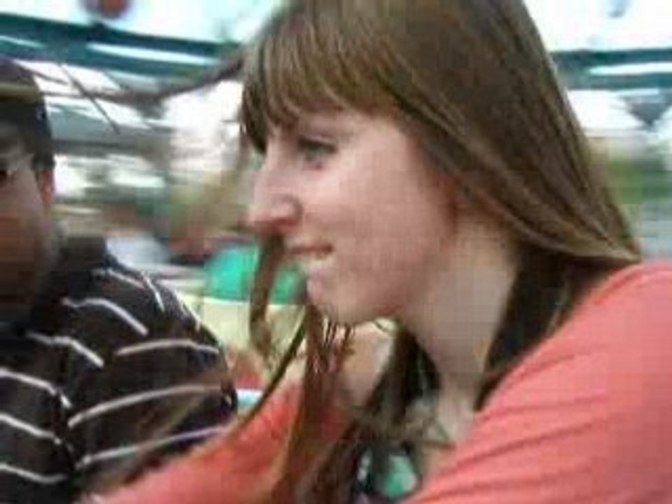 Disneyland, Manège des tasses