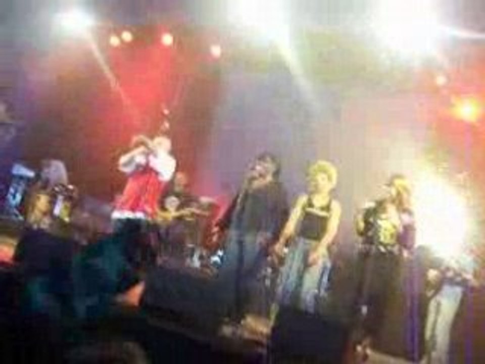 Akro - Live @ Dour 08 (2)