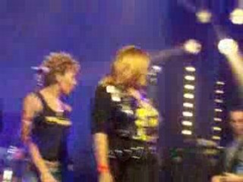 Akro - Live @ Dour 08