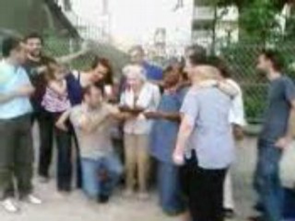 L'anniversaire de Régine sur les quais