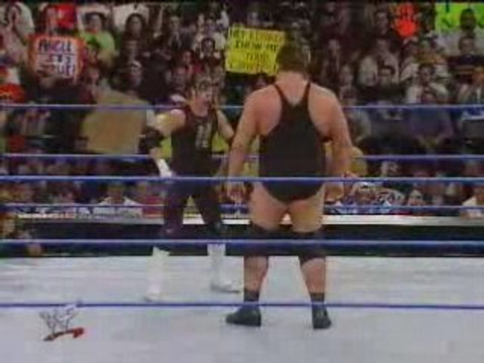 Big show vs Hurricane