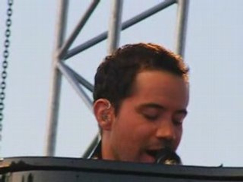 Emmanuel Moire,Cholet,"etre a la hauteur" a "mon essentiel"