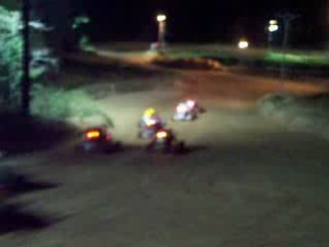 Départ 2 kartcross 602 nocturne minzac 08