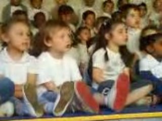 la chorale de mes eleve 2007 2008 ( la sorciere grabouilla )