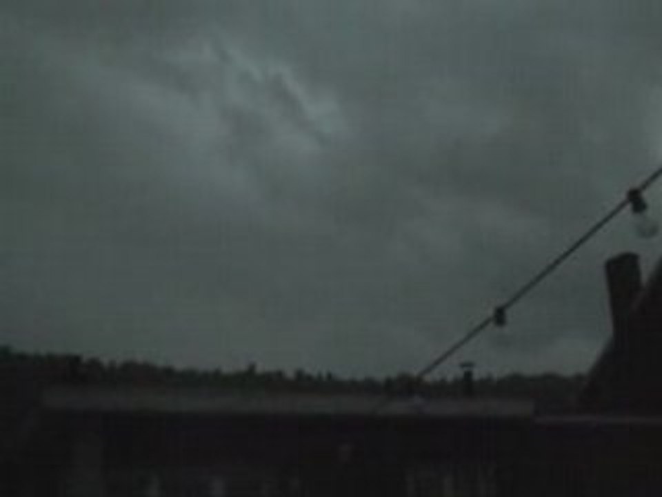 Vaugue orageuse du 27juillet 2008 21h00.