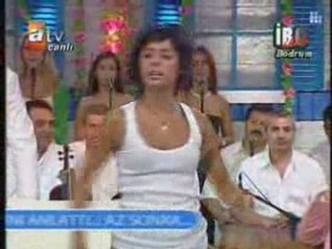 Hepsi Aşk Herşeyi Affeder mi? (canlı)