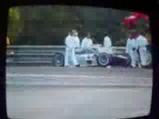 Suite accident crash Mercedes CLR 24 heures Le Mans 1999