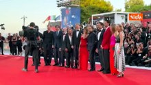 Javier Bardem attore di Bunker e marito di Penelope Cruz arriva sul red carpet di Venezia 83