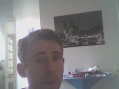 Wiwi égratigne Vous les copains