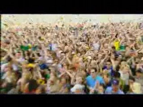 Amy Winehouse live at the Isle of Wight Festival 2007