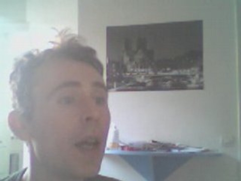 Wiwi égratigne "Foxtrot uniform charlie kilo"