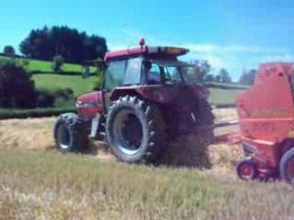 Pressage paille avec maxxum