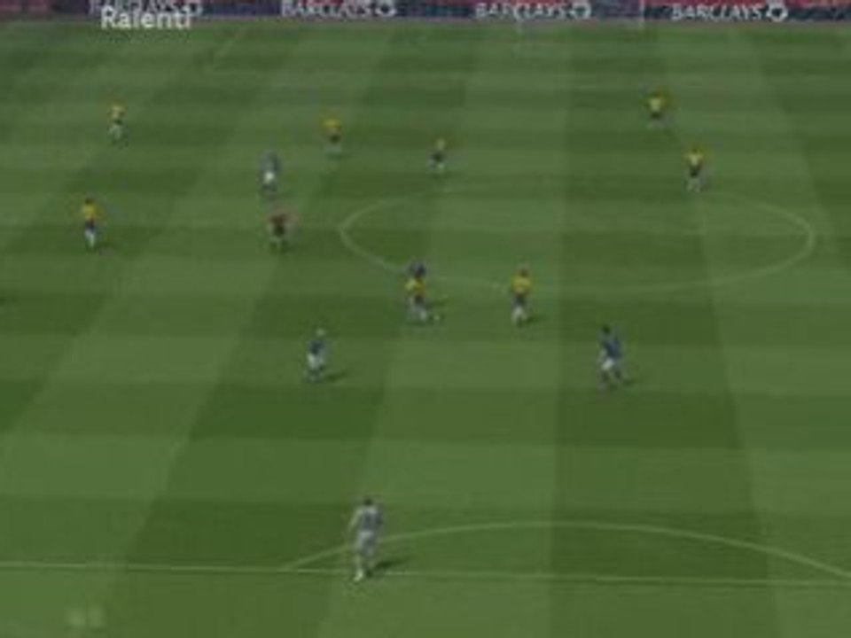 Superbe Lob de 40m - Adriano