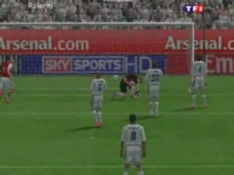 Tete Plongeante_Adebayor