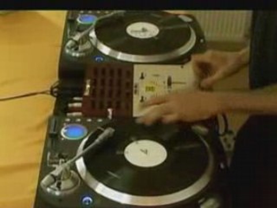 Birdy Nam Nam's Phone Game Dj Pone BNN break part1