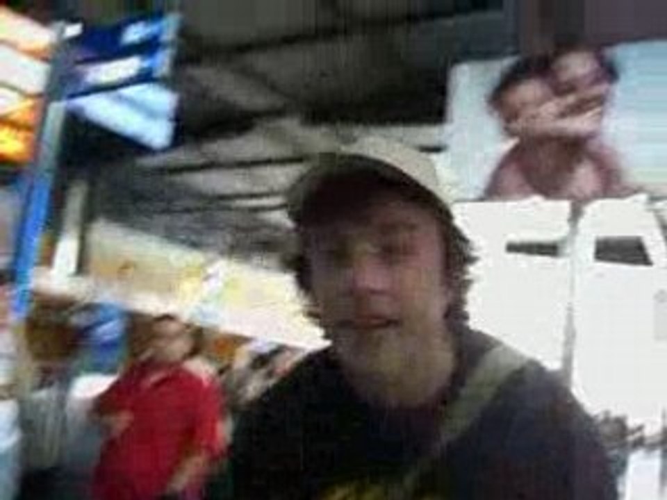 01_Durex_Airport