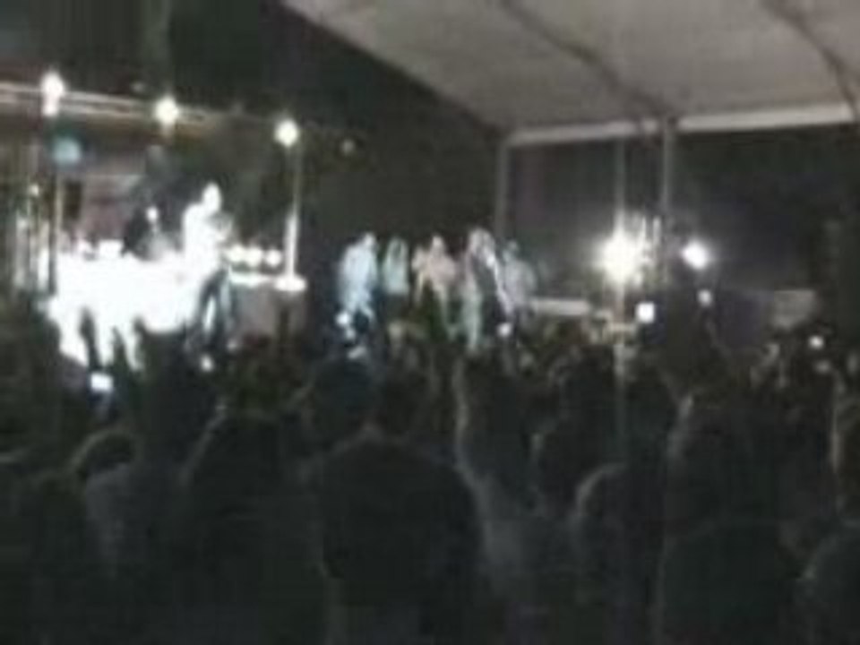 KERY JAMES LIVE FESTIVAL DE LA JEUNESSE FRESNES