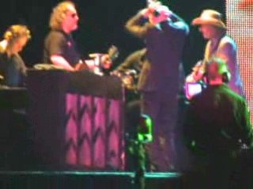 REM - Let me in [Werchter 2008]