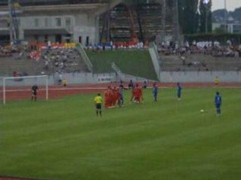 Coup franc de juninho pendant lyon monaco a annecy