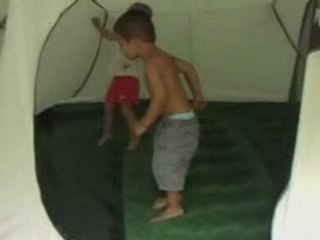 Trampoline au camping