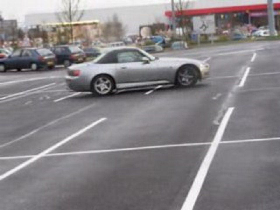 S2K 004