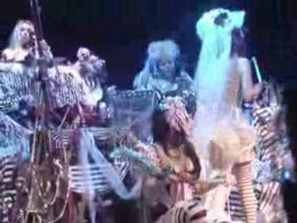 Emilie Autumn - The Art of Suicide (live in London)