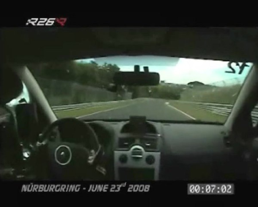 Essai Mégane R26 par Action-Tuning