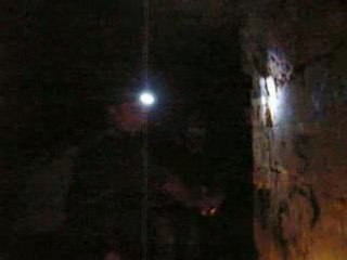 l'eXtreme team dans les catacombes de paris