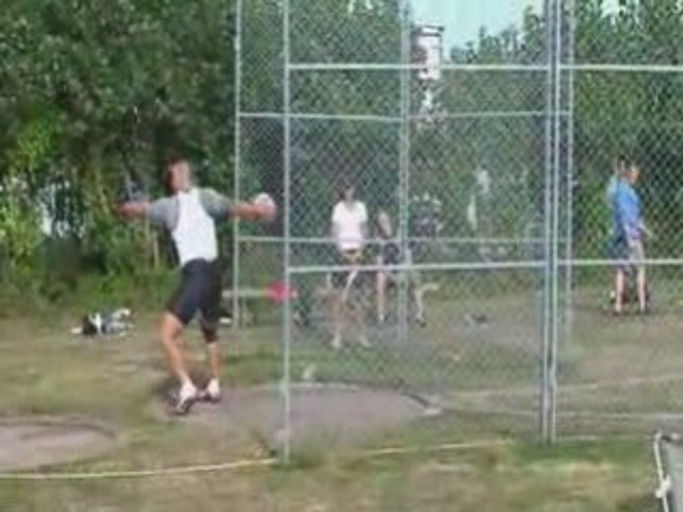 Athle lancer disque Gerd Kanter 69.95m