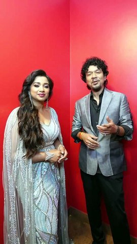 Shreya Ghoshal and Papon is singing beautifully