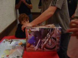 28 Juin - L'ouverture des cadeaux ....