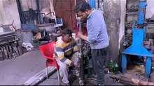 Making Hydraulic Cylinder for Backhoe Loader