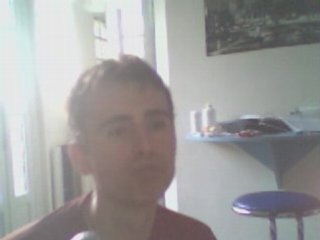 Wiwi égratigne "Dix neuf huit sept"