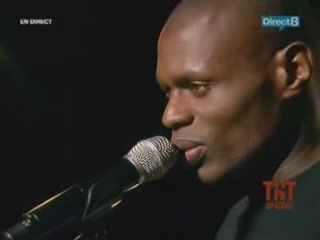 Kery James - Pleure en silence - TNT show ( live concert )