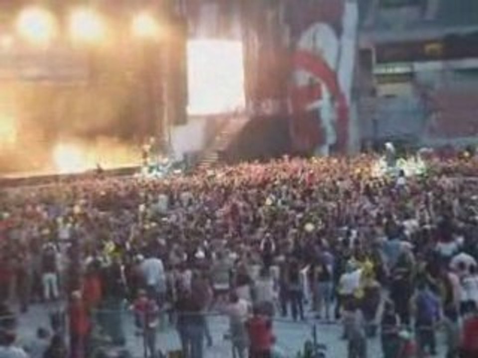 Tokio Hotel PDP 21.06.08 - Durch den monsun [3/3]