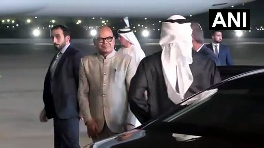 Sheikh Khaled greets Indian driver