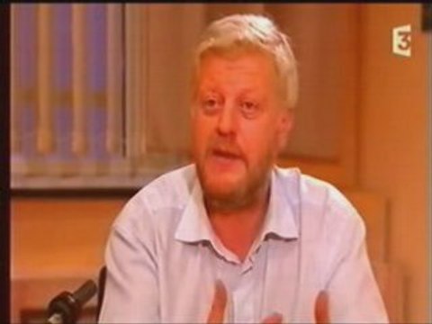 Dailymotion - 1-Les réseaux pédophiles, le témoignage choc de Régina, une vidéo de FuraX31-. illuminati, franc, maçonnerie, loge, justice