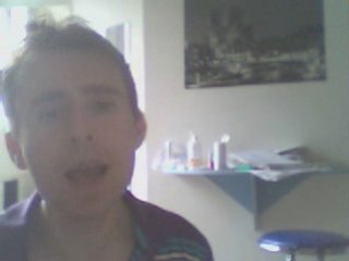 Wiwi égratigne "Katia Sonia"