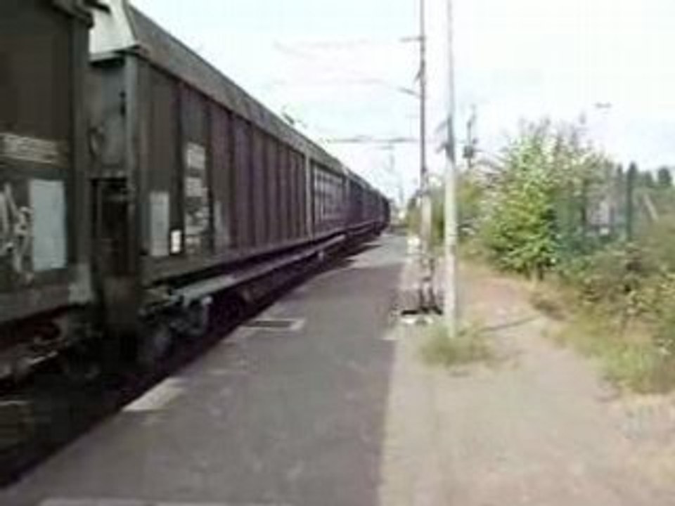 SN850893