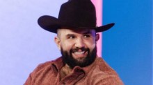 Carín León sorprende con Reik y Cristian Castro